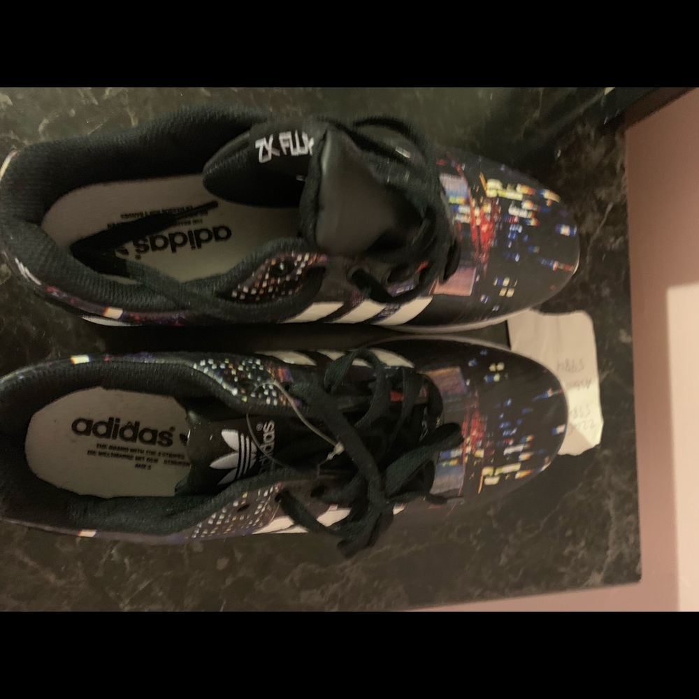 adidas shoes black torsion